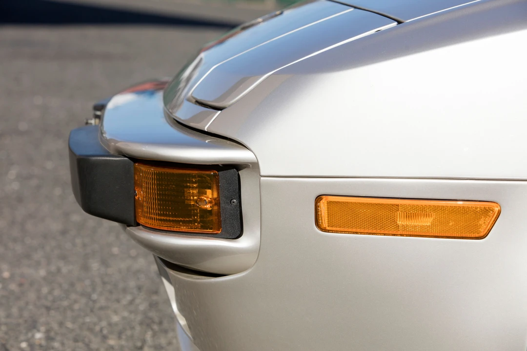 1987 Porsche 944 S - Image 27 of 31