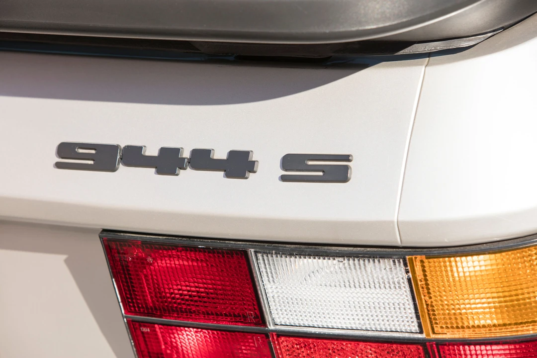 1987 Porsche 944 S - Image 21 of 31