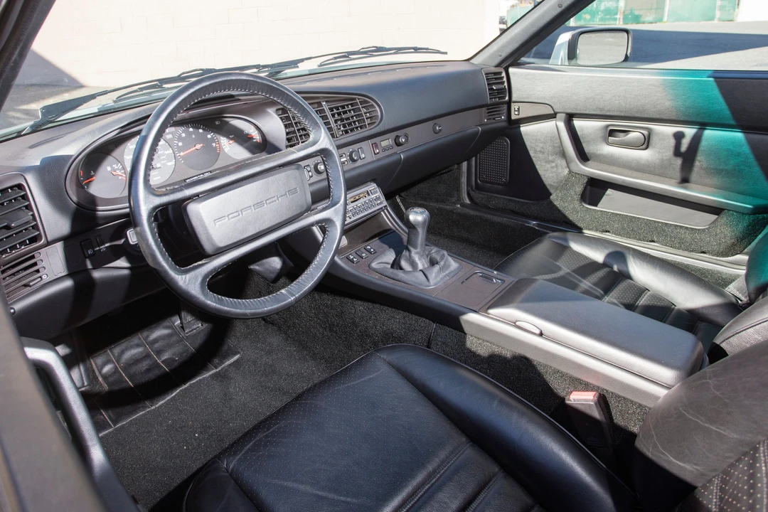 1987 Porsche 944 S - Image 20 of 31