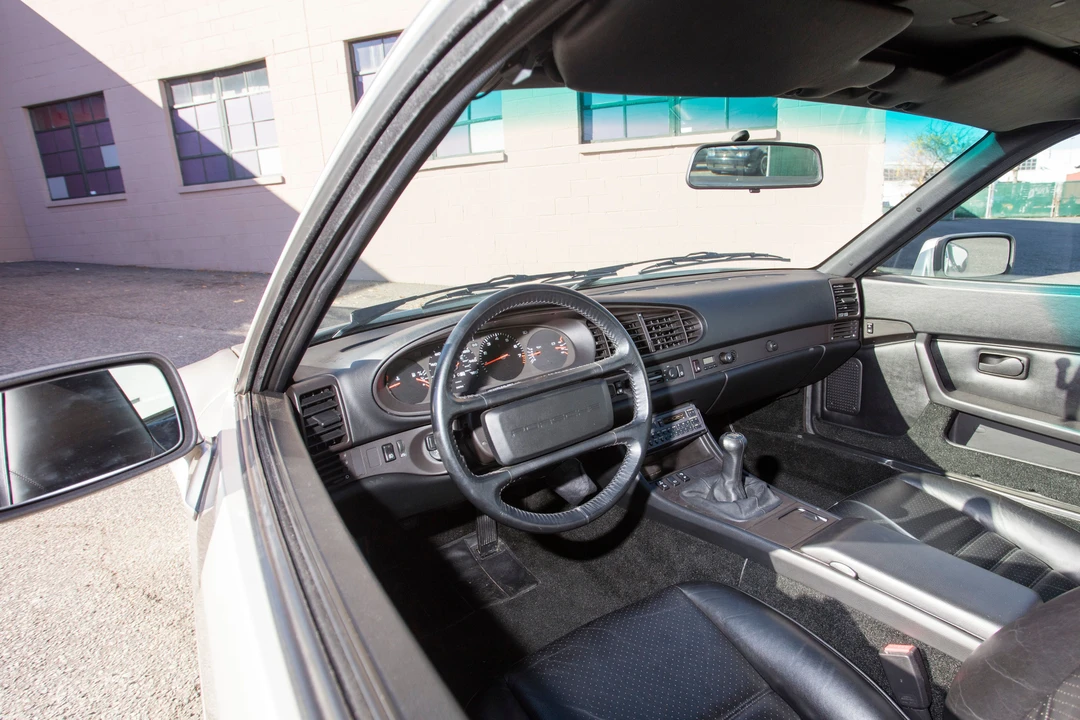 1987 Porsche 944 S - Image 18 of 31