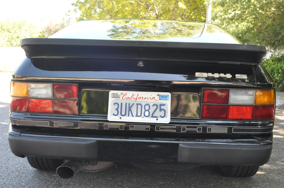 1987 Porsche 944 S - Image 17 of 31