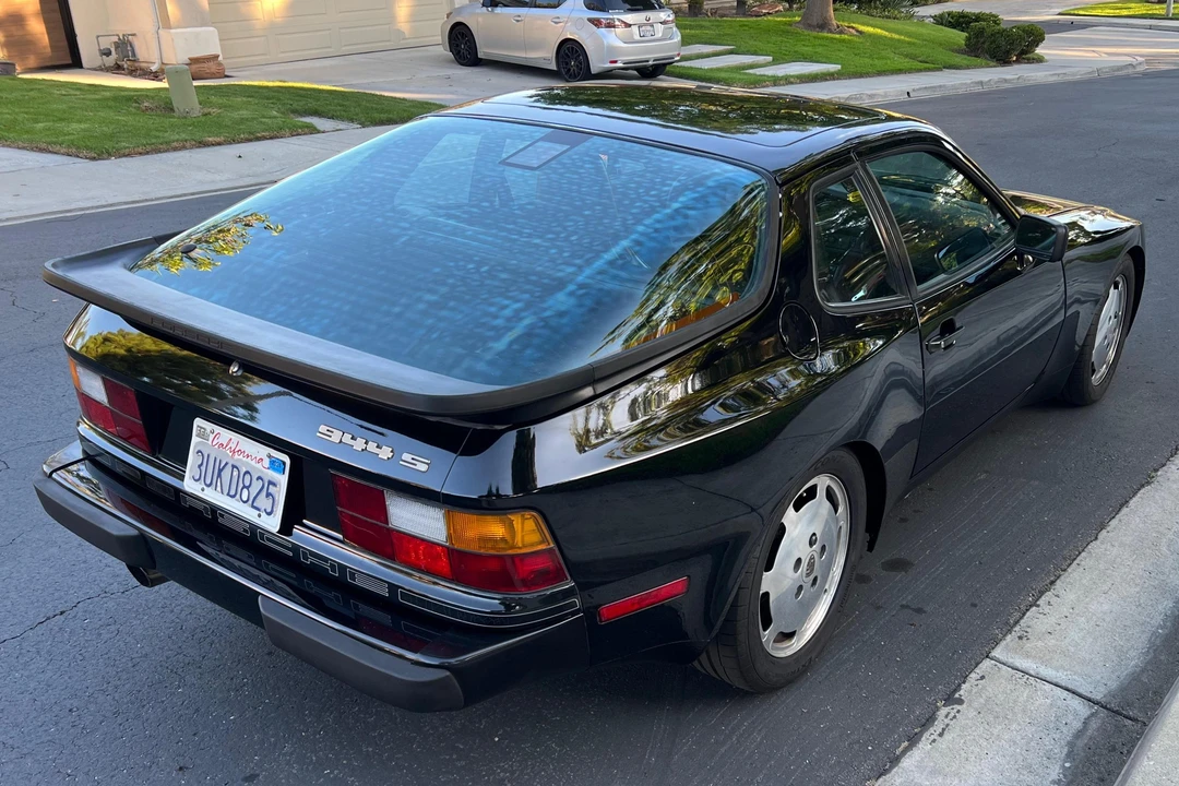 1987 Porsche 944 S - Image 4 of 31