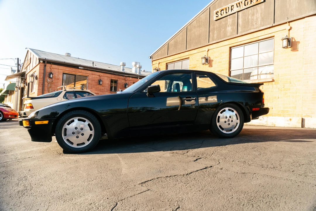 1987 Porsche 944 S - Image 12 of 31