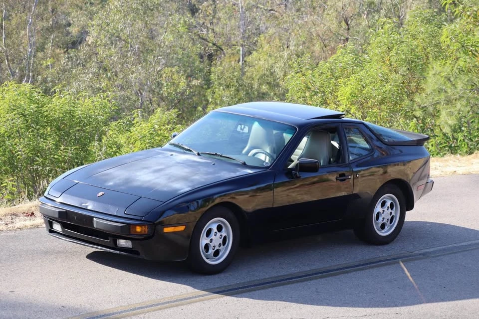 1987 Porsche 944 S - Image 3 of 9