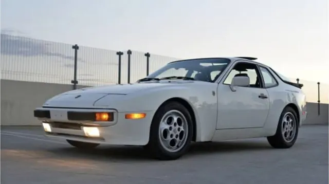 1987 Porsche 944 S