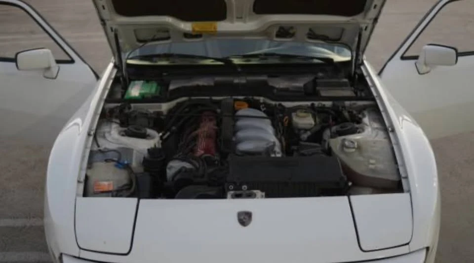 1987 Porsche 944 S - Image 15 of 15