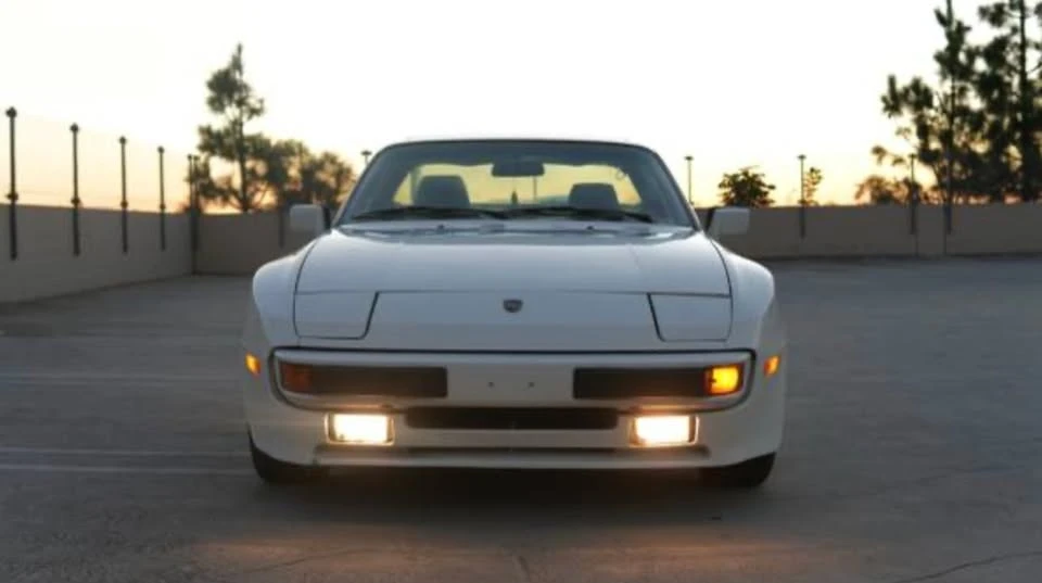 1987 Porsche 944 S - Image 6 of 15