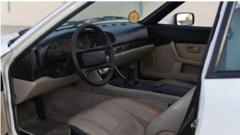 1987 Porsche 944 S - Image 10 of 15