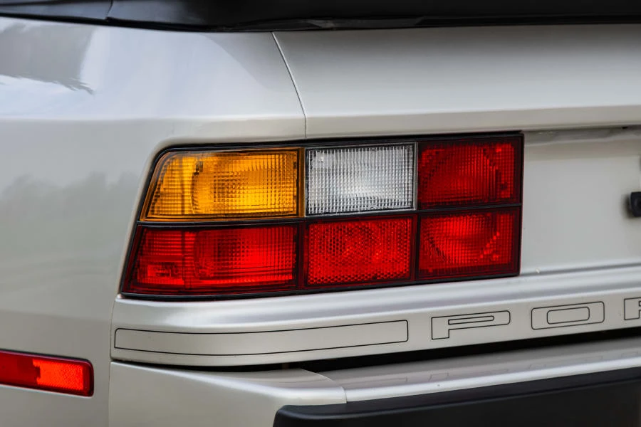 1987 Porsche 944 S - Image 23 of 31