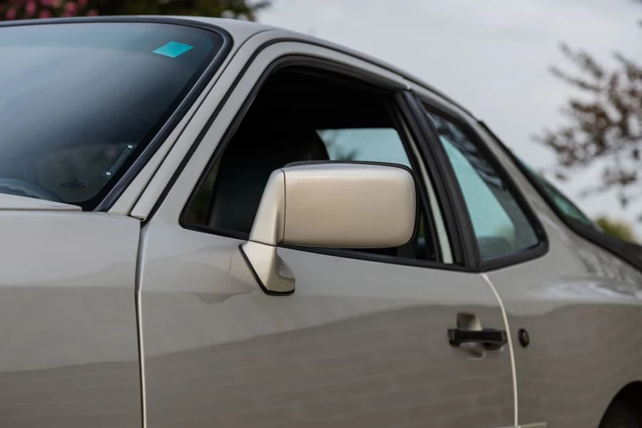 1987 Porsche 944 S - Image 14 of 31