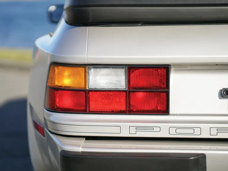 1987 Porsche 944 S - Image 19 of 31