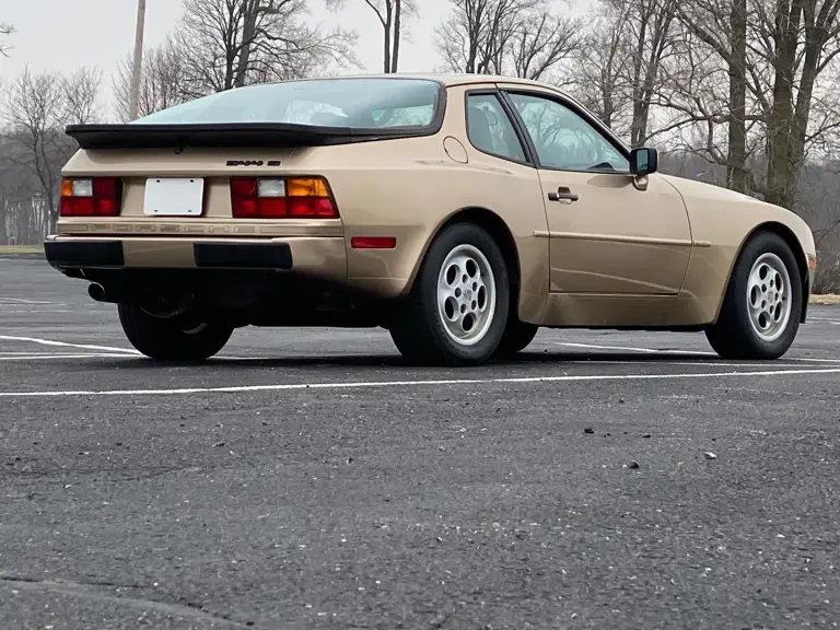 1987 Porsche 944 S - Image 26 of 31