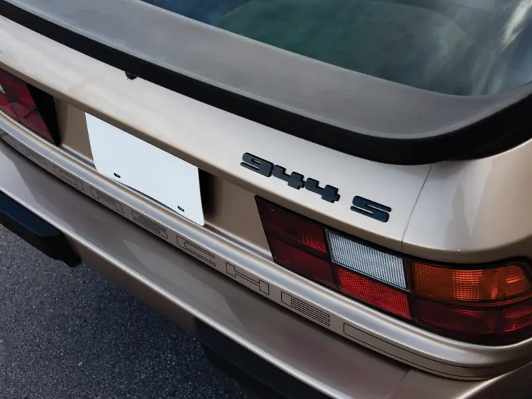 1987 Porsche 944 S - Image 7 of 31
