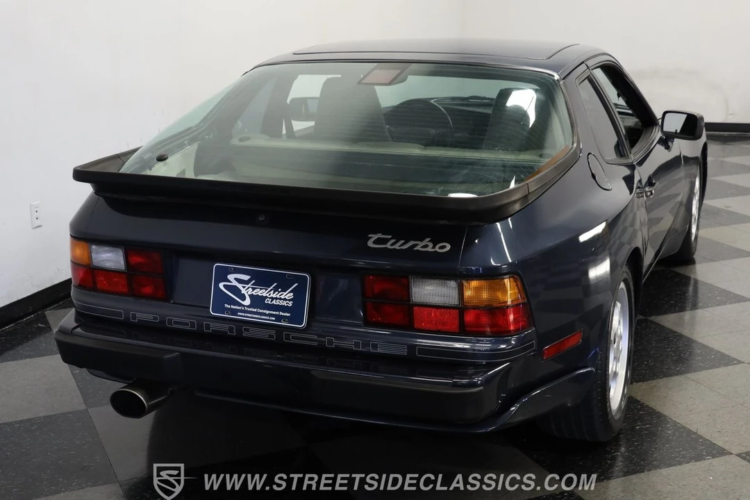 1987 Porsche 944 Turbo - Image 9 of 21