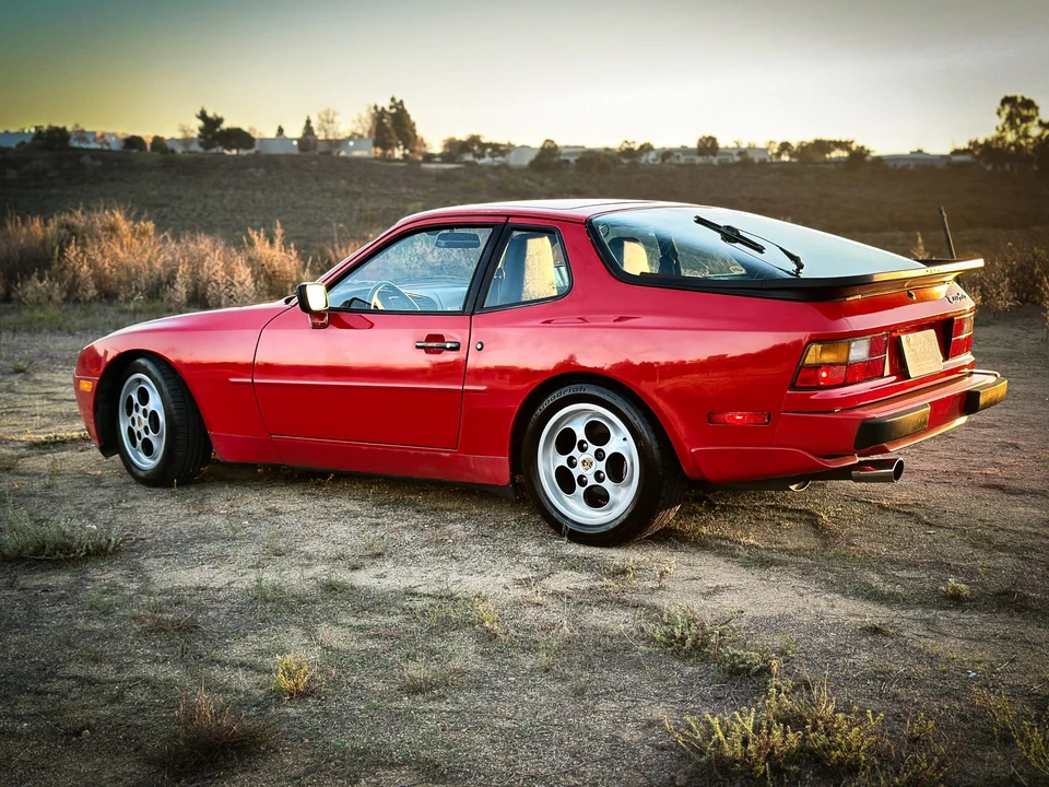 1987 Porsche 944 Turbo - Image 9 of 31