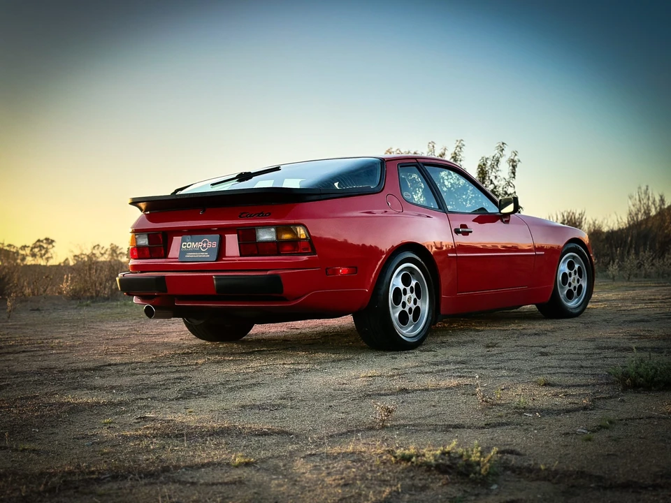1987 Porsche 944 Turbo - Image 27 of 31