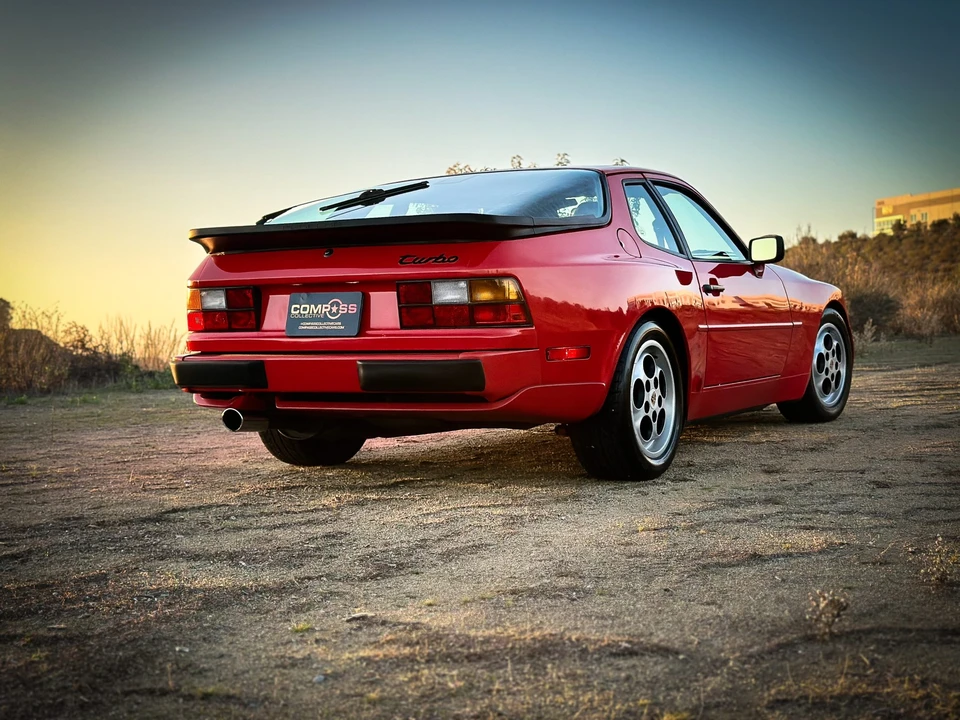 1987 Porsche 944 Turbo - Image 26 of 31