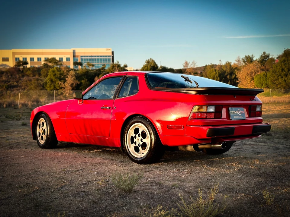 1987 Porsche 944 Turbo - Image 14 of 31