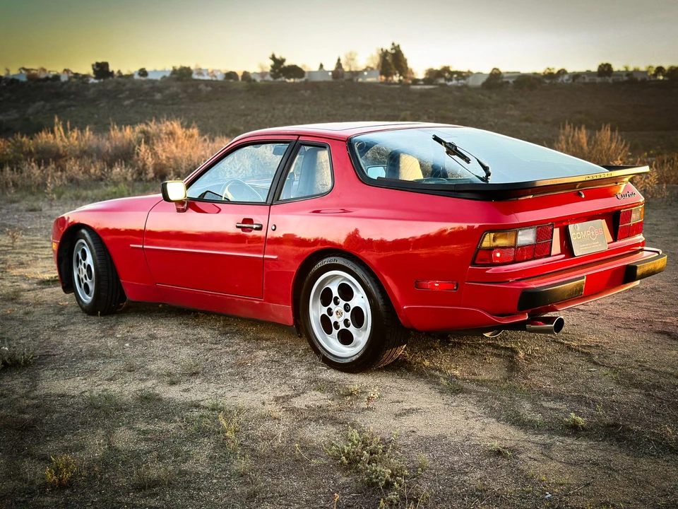 1987 Porsche 944 Turbo - Image 13 of 31