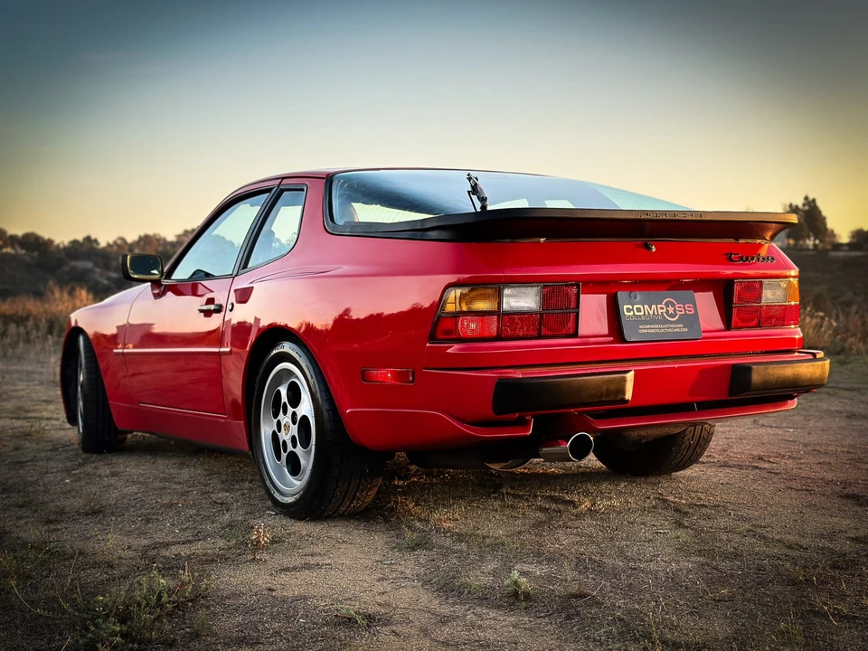 1987 Porsche 944 Turbo - Image 17 of 31