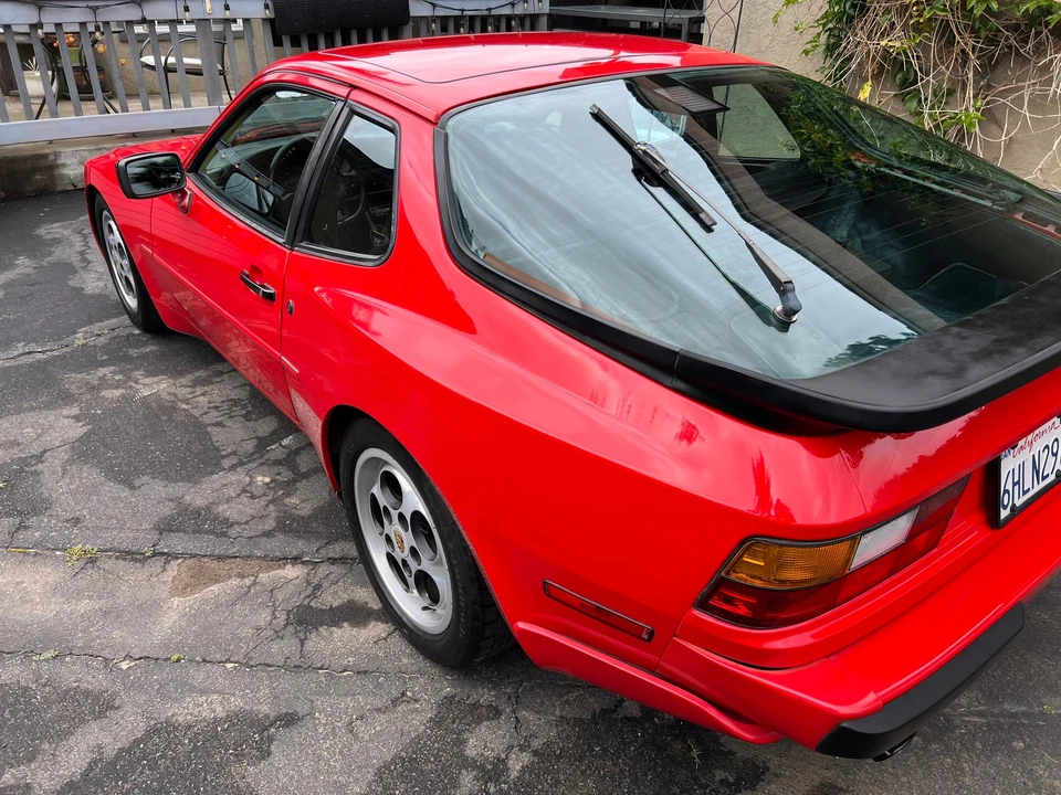 1987 Porsche 944 Turbo - Image 2 of 15