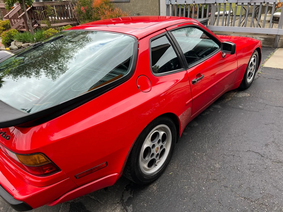 1987 Porsche 944 Turbo - Image 3 of 15