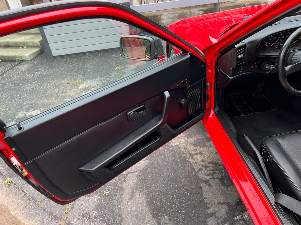 1987 Porsche 944 Turbo - Image 13 of 15