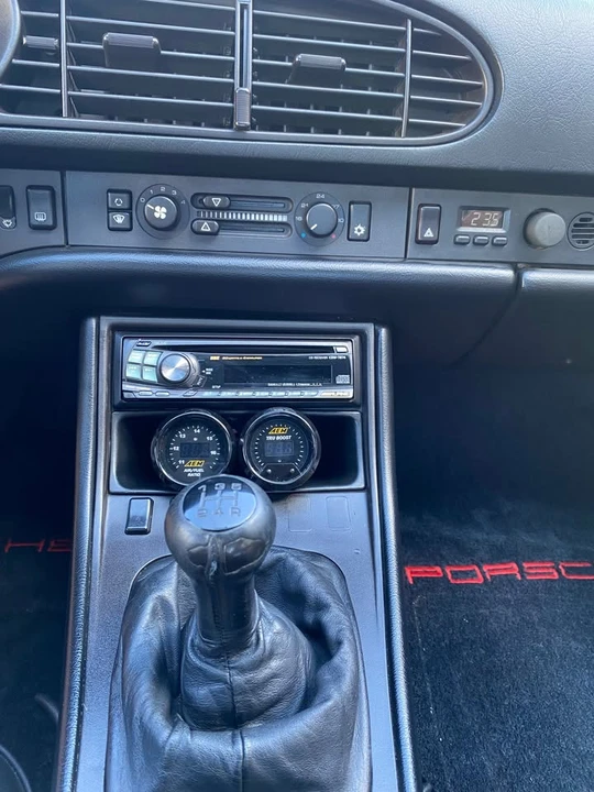1987 Porsche 944 Turbo - Image 9 of 10
