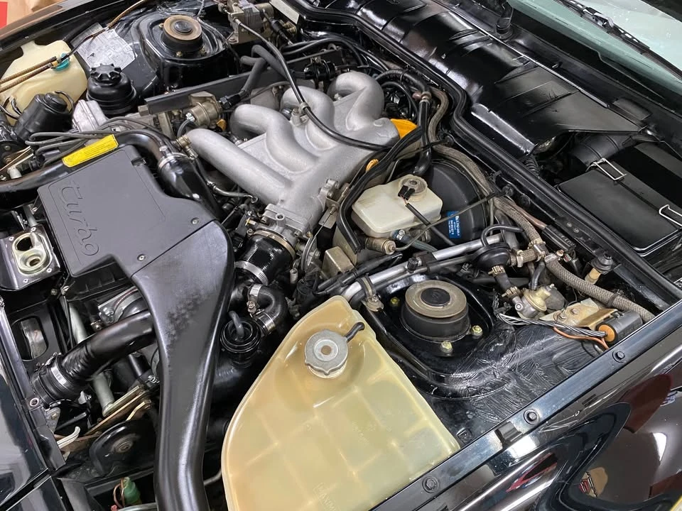 1987 Porsche 944 Turbo - Image 6 of 10