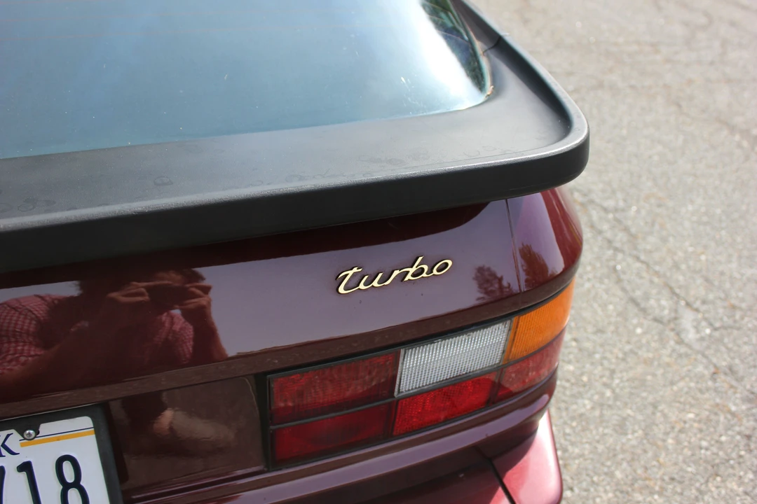 1987 Porsche 944 Turbo - Image 21 of 30