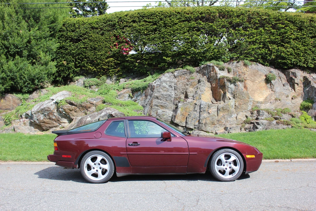 1987 Porsche 944 Turbo - Image 22 of 30