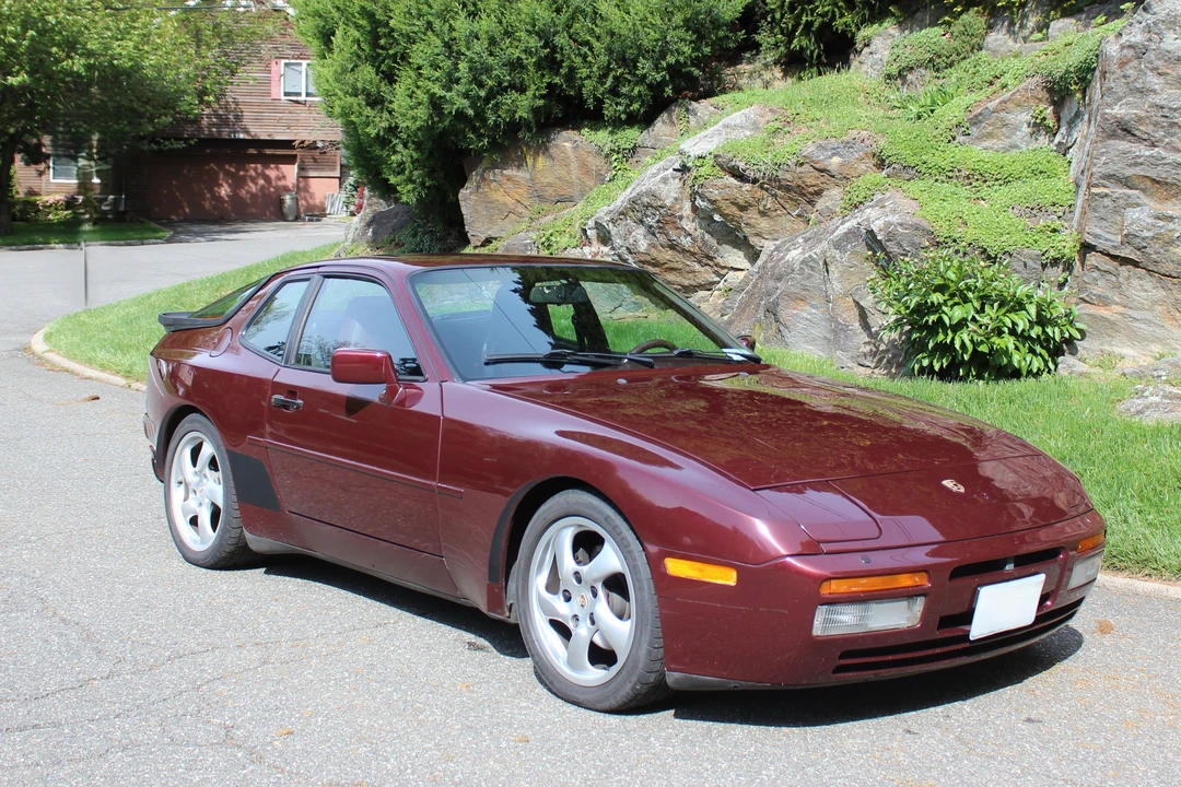 1987 Porsche 944 Turbo - Image 2 of 30