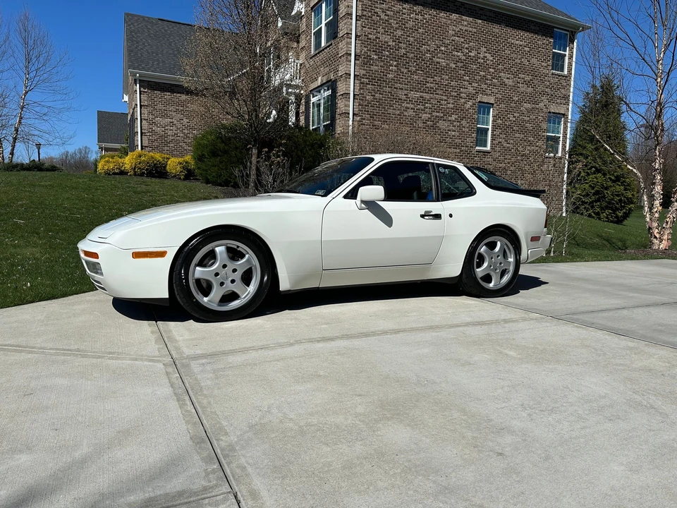 1987 Porsche 944 Turbo - Image 20 of 31