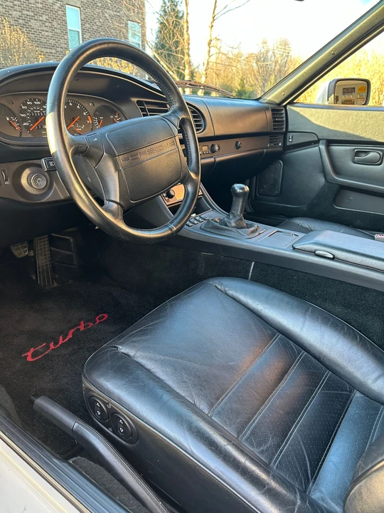 1987 Porsche 944 Turbo - Image 7 of 31