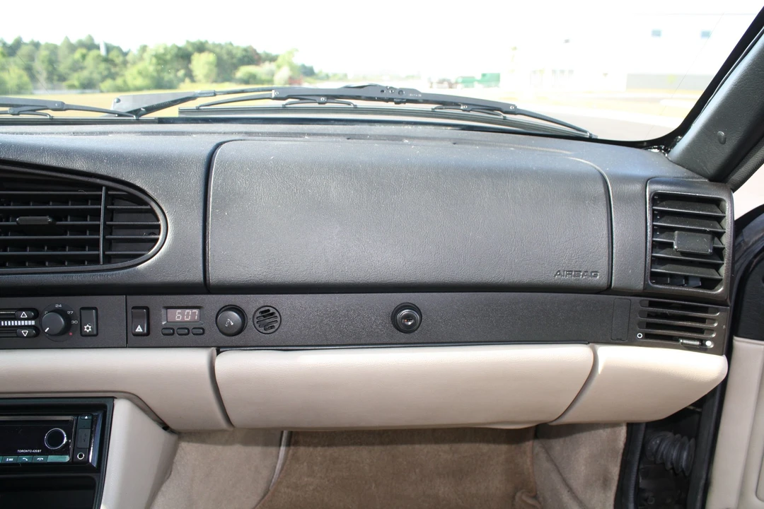 1987 Porsche 944 Turbo - Image 21 of 28