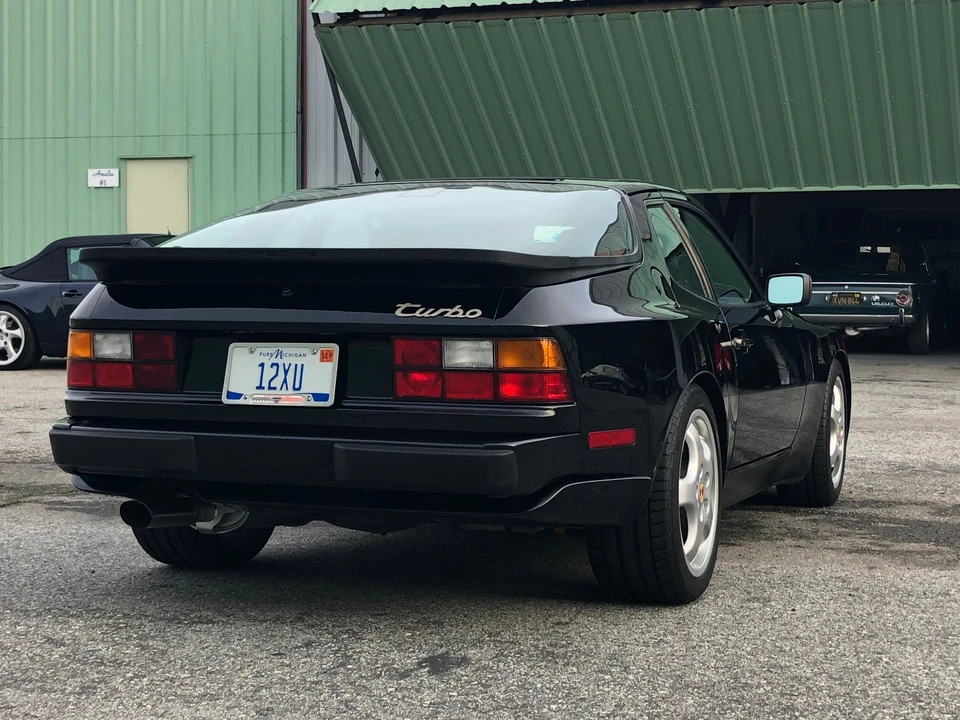 1987 Porsche 944 Turbo - Image 5 of 28