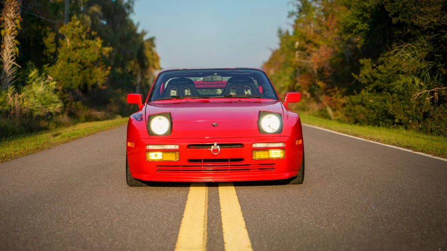 1987 Porsche 944 Turbo - Image 8 of 31