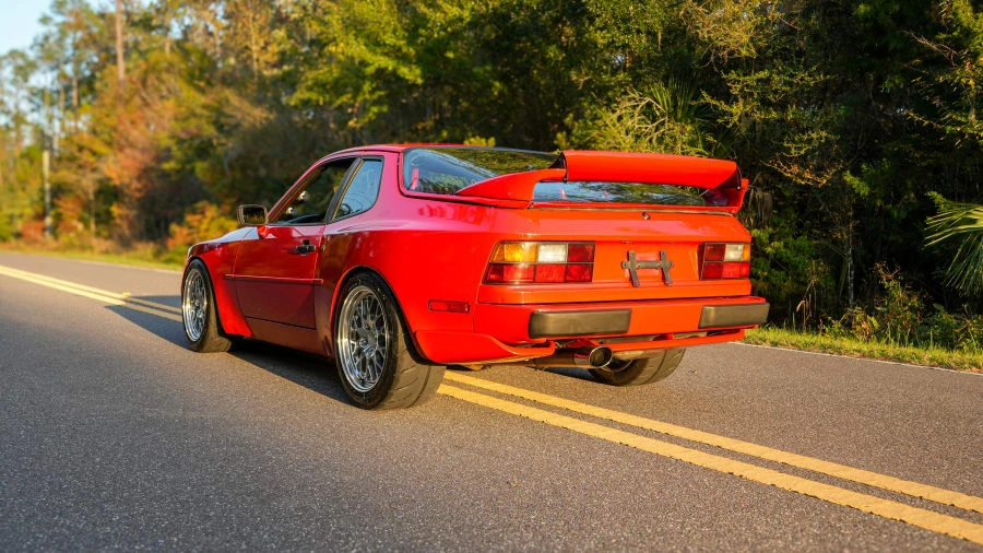 1987 Porsche 944 Turbo - Image 7 of 31