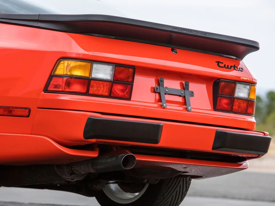 1987 Porsche 944 Turbo - Image 24 of 28