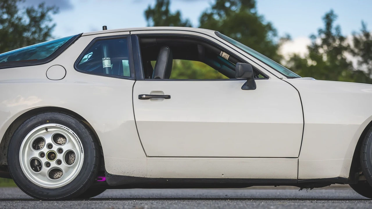 1987 Porsche 944 - Image 23 of 31
