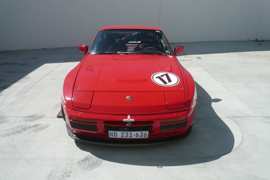 1987 Porsche 944 Turbo - Image 10 of 31