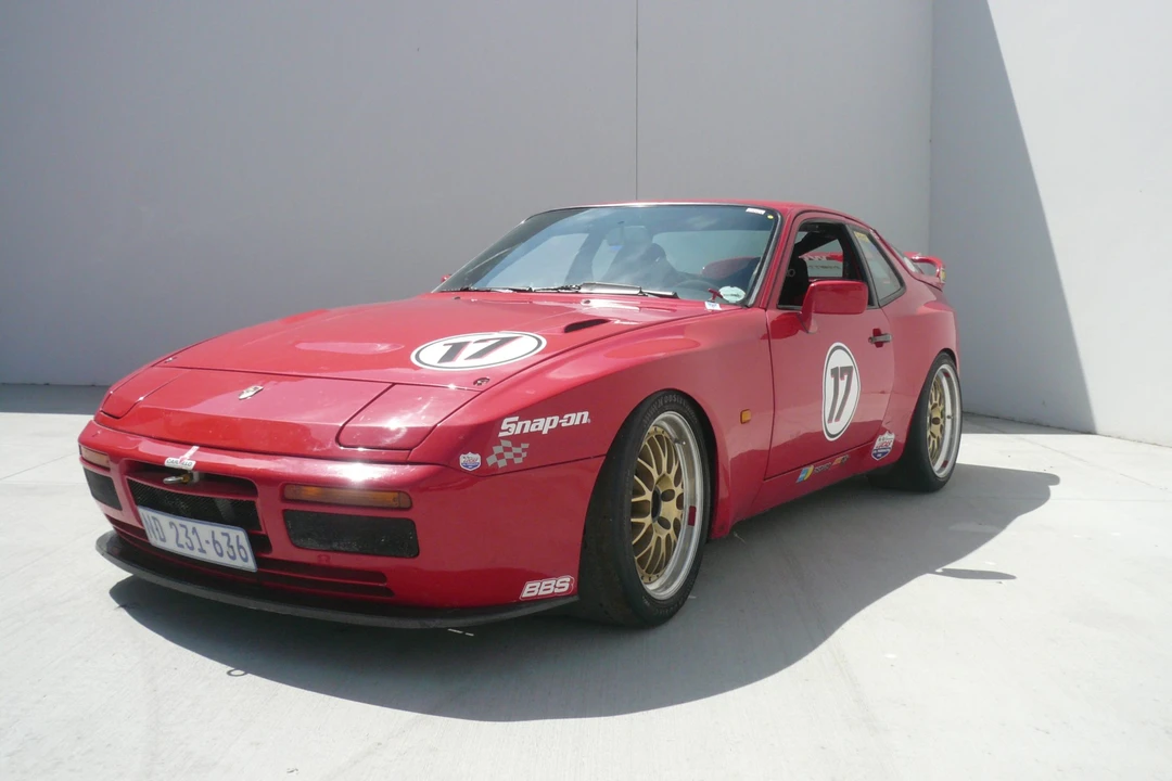 1987 Porsche 944 Turbo - Image 11 of 31
