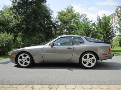 1987 Porsche 944 Turbo