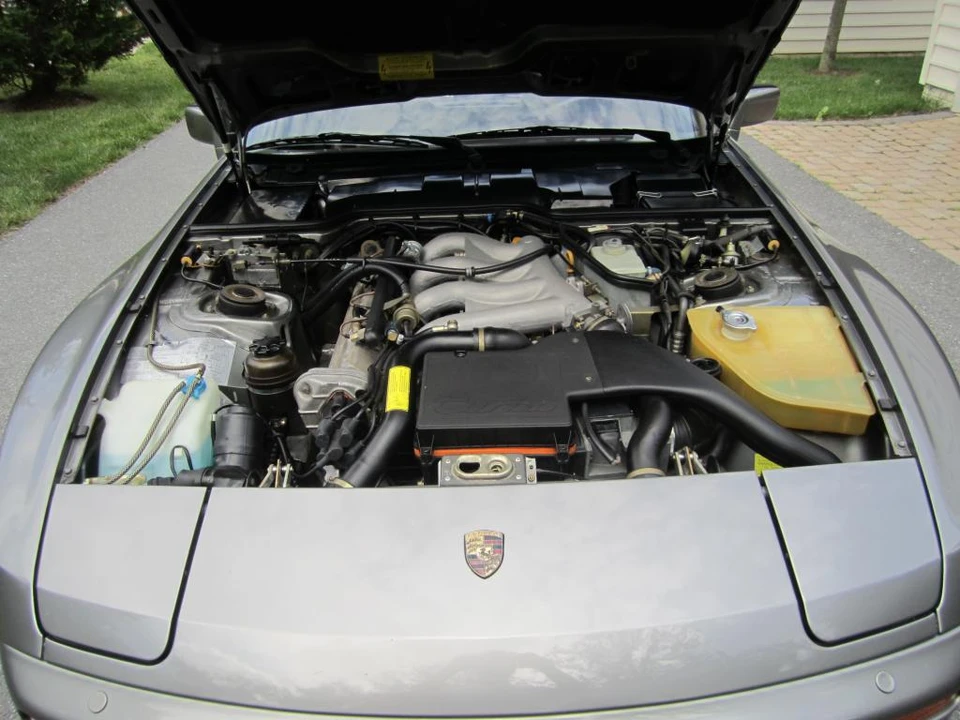 1987 Porsche 944 Turbo - Image 3 of 5
