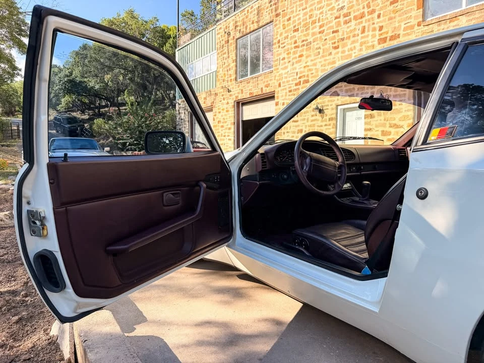 1987 Porsche 944 Turbo - Image 15 of 20