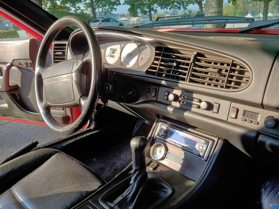 1987 Porsche 944 Turbo - Image 12 of 14