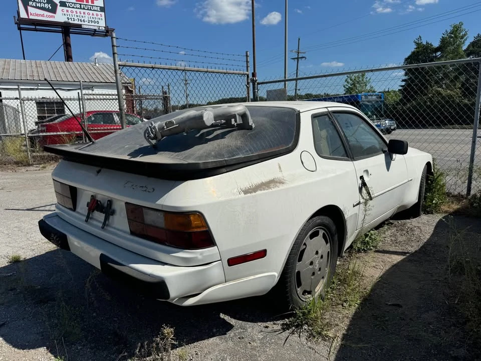 1987 Porsche 944 Turbo - Image 4 of 13