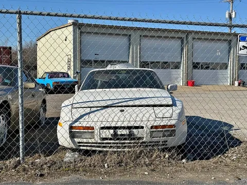 1987 Porsche 944 Turbo