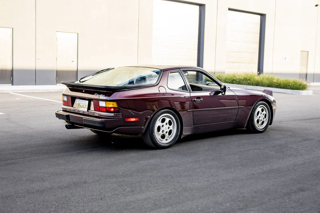 1987 Porsche 944 Turbo - Image 15 of 31