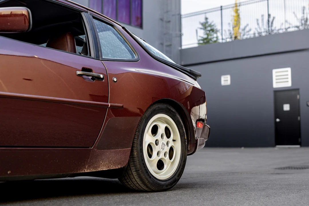 1987 Porsche 944 Turbo - Image 26 of 31
